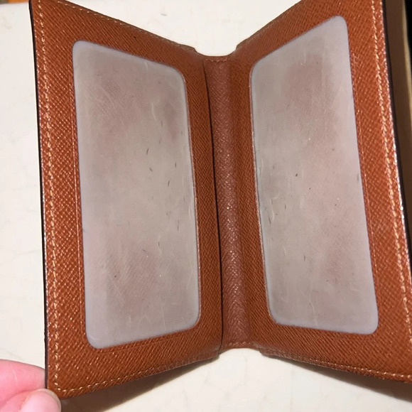 Louis Vuitton Unisex Monogram ID Business Card Holder Bifold Credit Card Holder - Picture 8 of 16